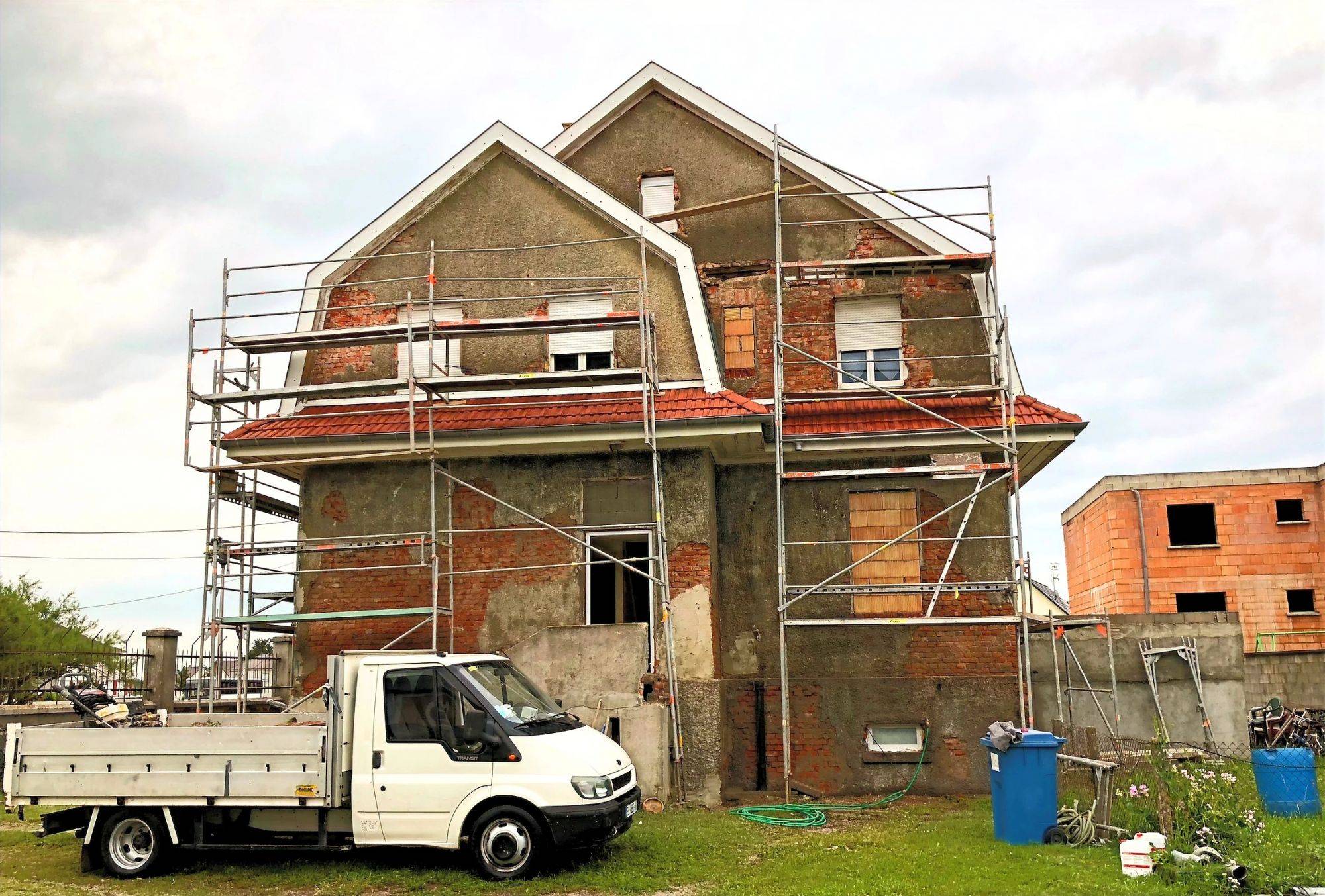 Ravalement de façade : redonnez de l’éclat à votre maison Illzach